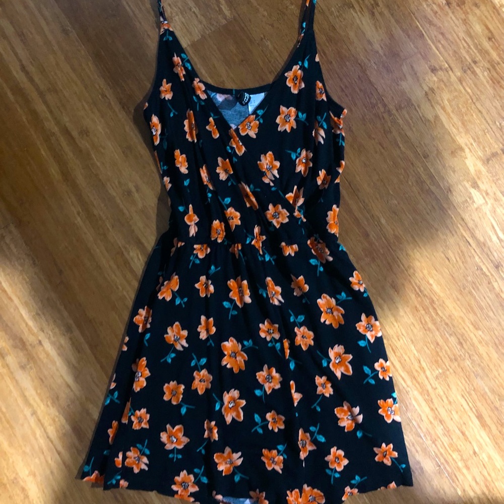 H&M Romper w Orange Flowers Wrap waist